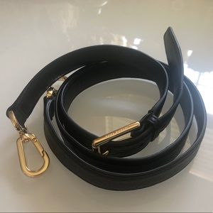 Tory Burch leather shoulder bag strap